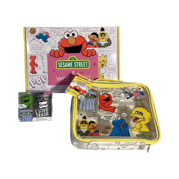 wet n wild Other - Wet n Wild Sesame Street Limit Ed Makeup Collection, PR Box + Bag + Sponge Set
